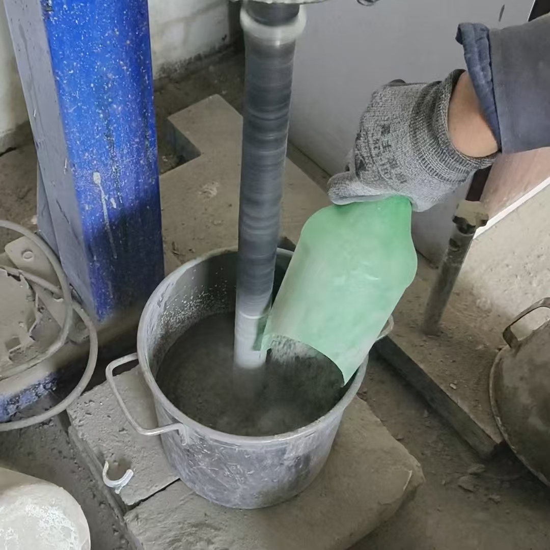 双台子桥梁公路张拉用H60压浆料与普通压浆料有什么区别？